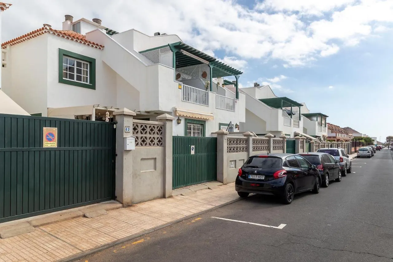 ארונה Apartamento 78 דירה